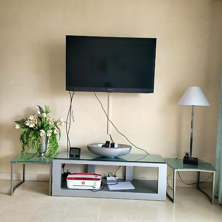 Appartamento Aloha Gardens Townhouse Marbella Esterno foto